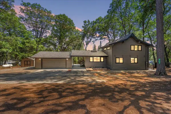 5104 Crestline Drive, Foresthill, CA 95631