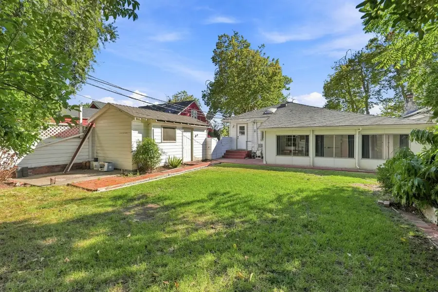 1165 1st Avenue, Walnut Grove, CA 95690 - #3