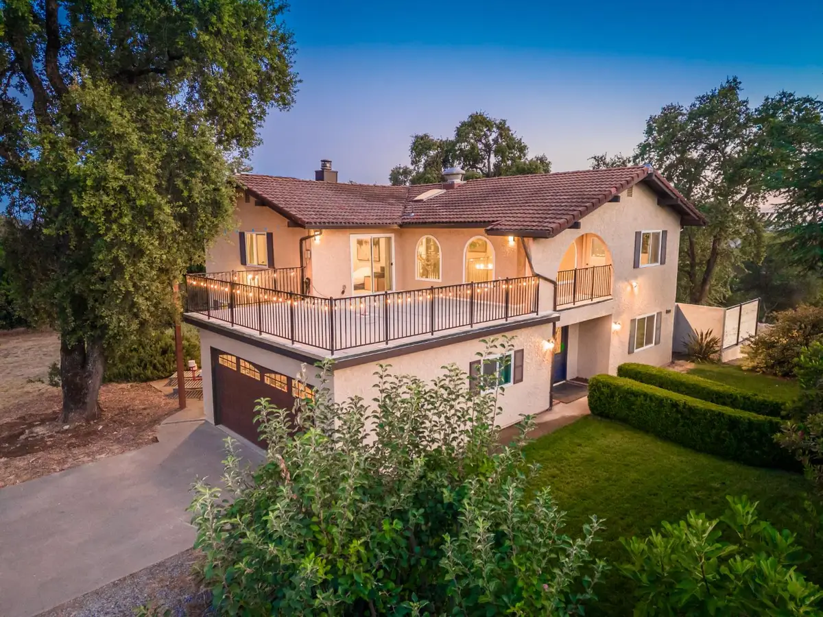 10381 Blue Light Lane, Auburn, CA 95603 - #1