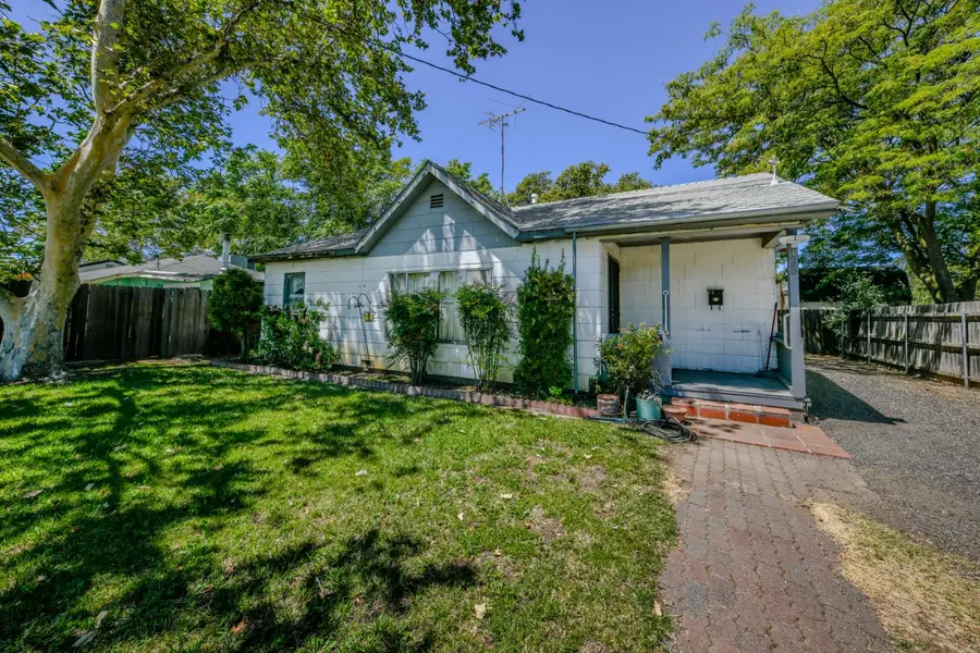 135 Freeman Street, Woodland, CA 95695 - #2