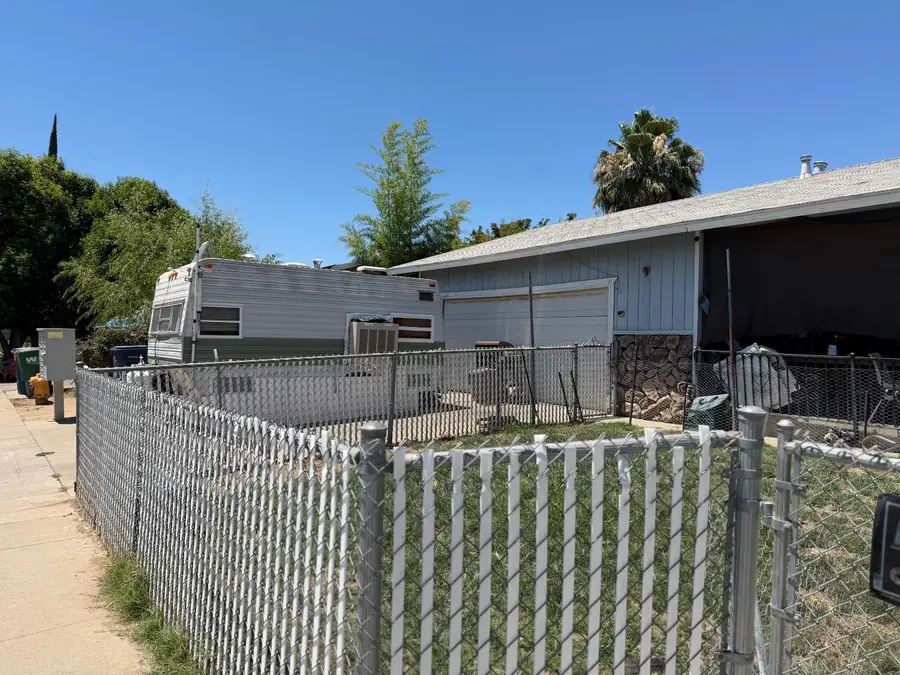 2442 Apache Street, Merced, CA 95348 - #2