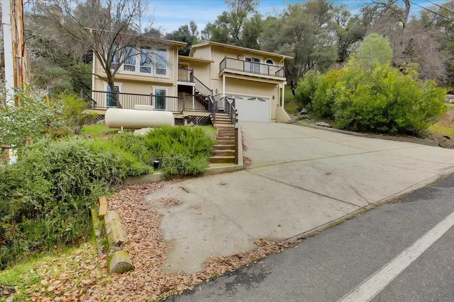 18864 Jayhawk Drive, Penn Valley, CA 95946 - #3