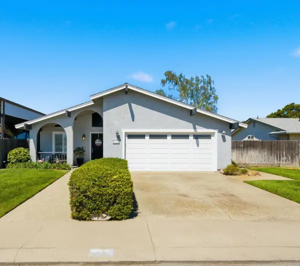 879 Carson Avenue, Manteca, CA 95337