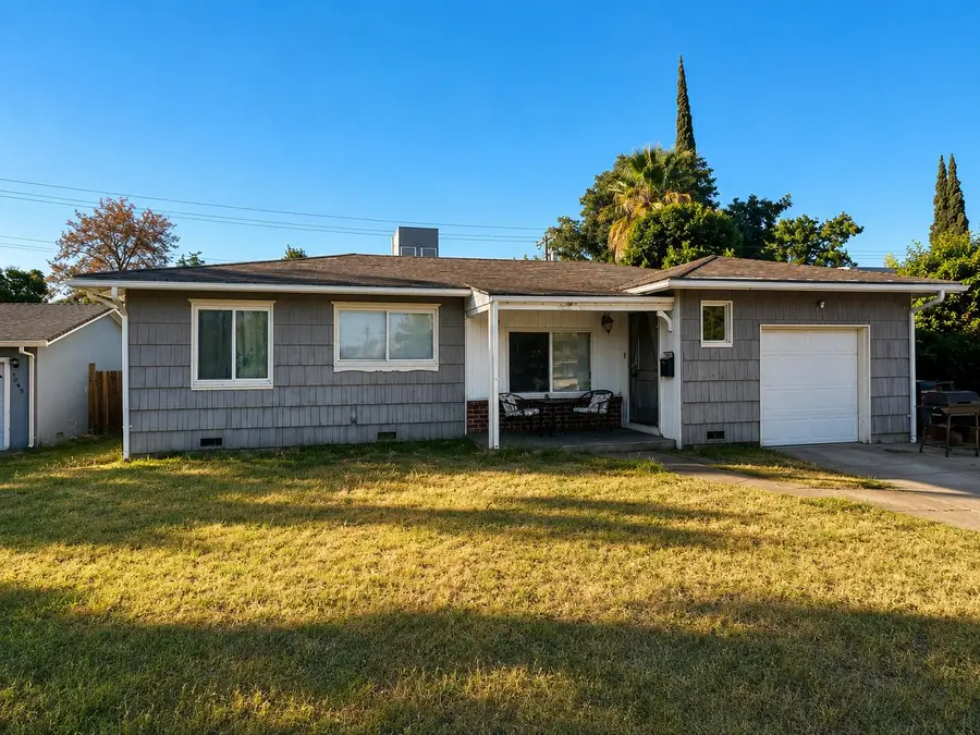 4049 Cornelia Way, North Highlands, CA 95660 - #3