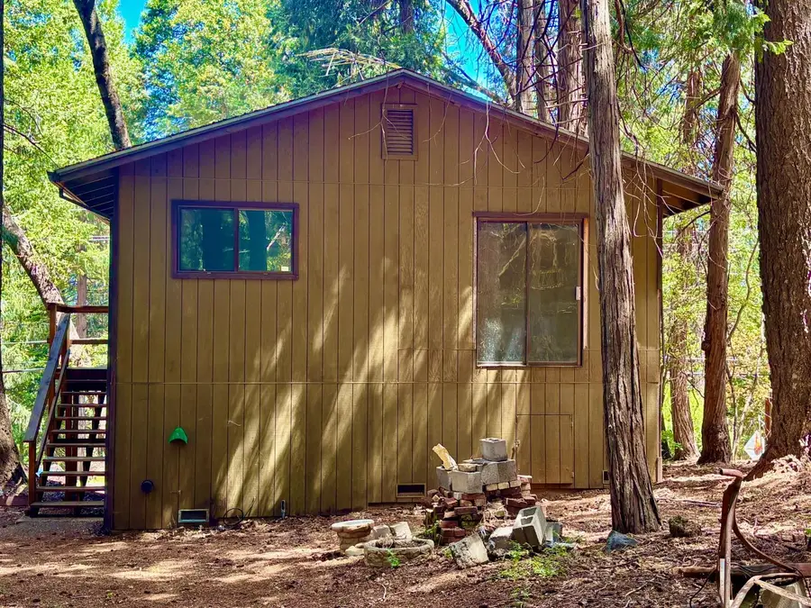 6930 Ridgeway Drive, Pollock Pines, CA 95726 - #2