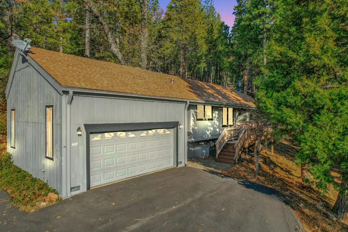 607 Dogwood Dr, Murphys, CA 95247 - #1