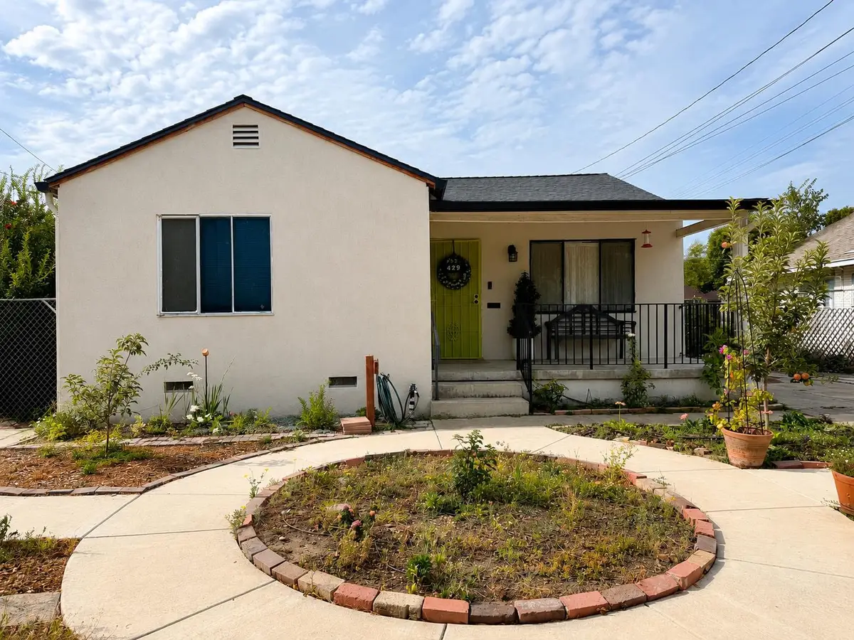 429 W Jackson Street, Stockton, CA 95206 - #1