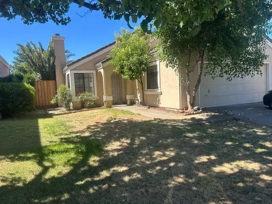 8758 Lemas Road, Sacramento, CA 95828