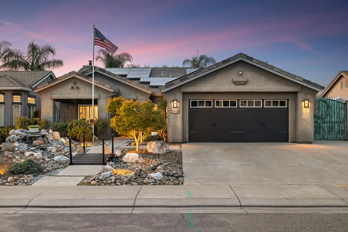 2318 California Street, Escalon, CA 95320 - #1