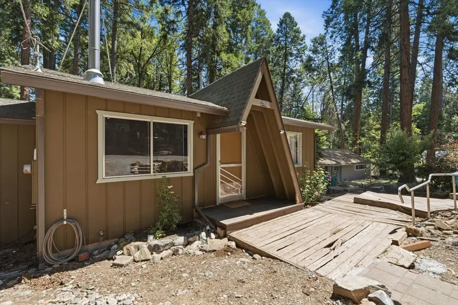 2792 Loyal Lane, Pollock Pines, CA 95726 - #2
