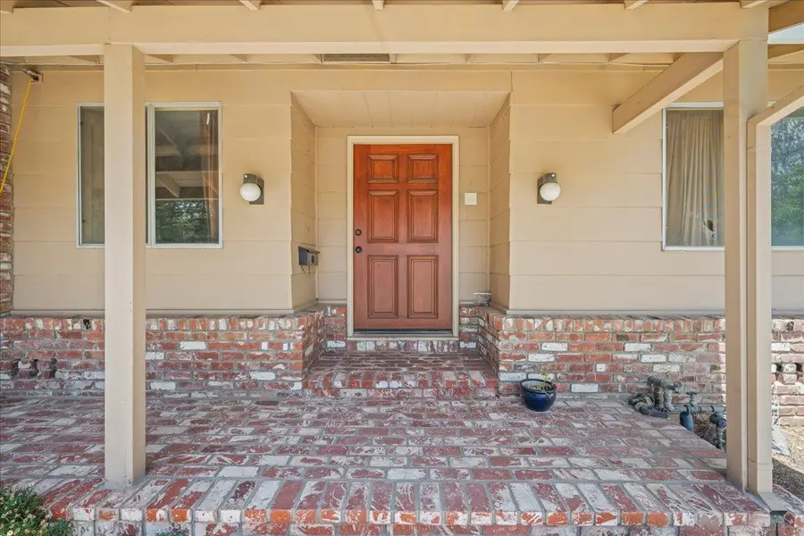 6929 Lisa Marie Way, Carmichael, CA 95608 - #3