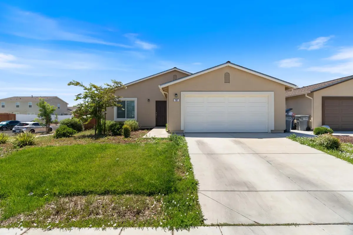 702 Dean Court, Merced, CA 95341 - #1