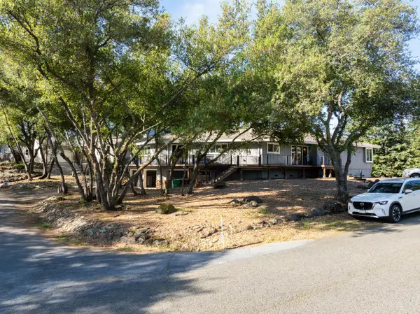 3516 Montclair Road, Cameron Park, CA 95682