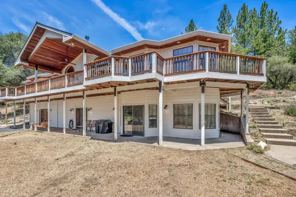 1510 Hanging Tree Road, Murphys, CA 95247