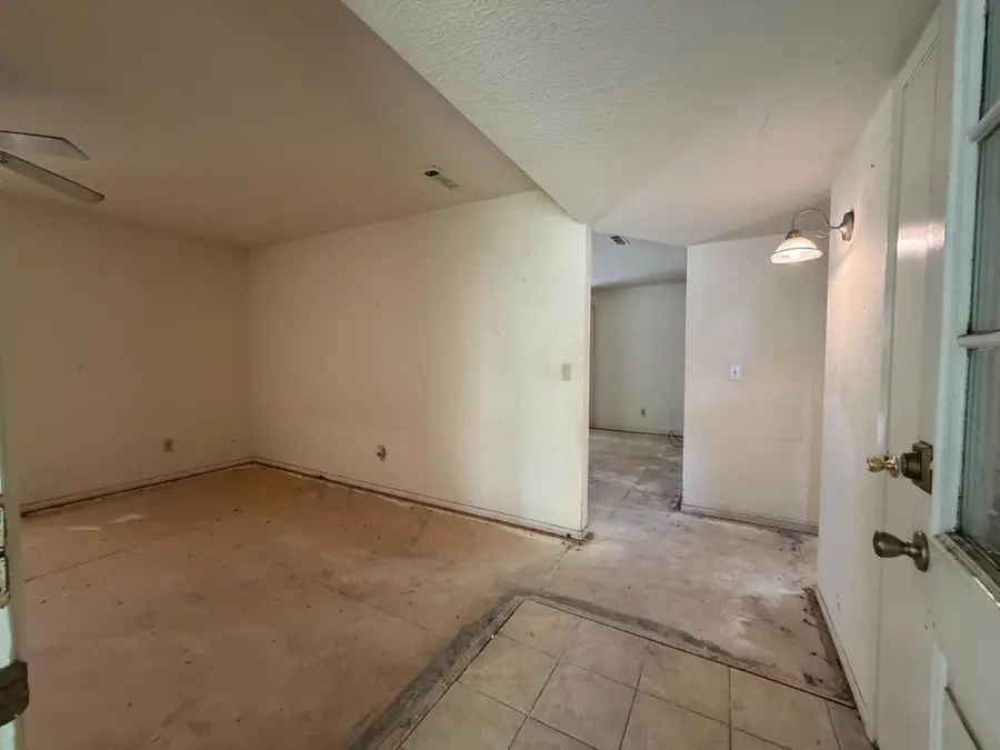 277 Prado Way, Stockton, CA 95207 - #3