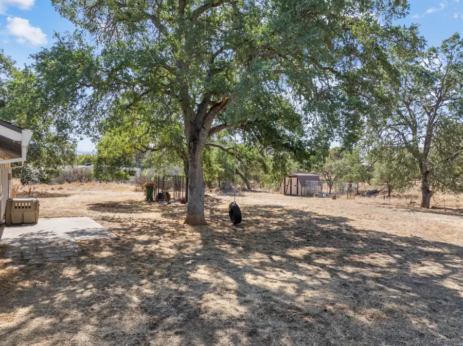 5808 Thornicroft Drive, Valley Springs, CA 95252 - #2