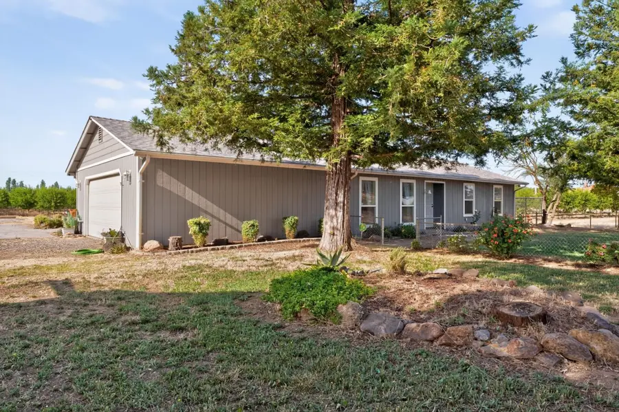 204 Barry Road, Yuba City, CA 95991 - #2