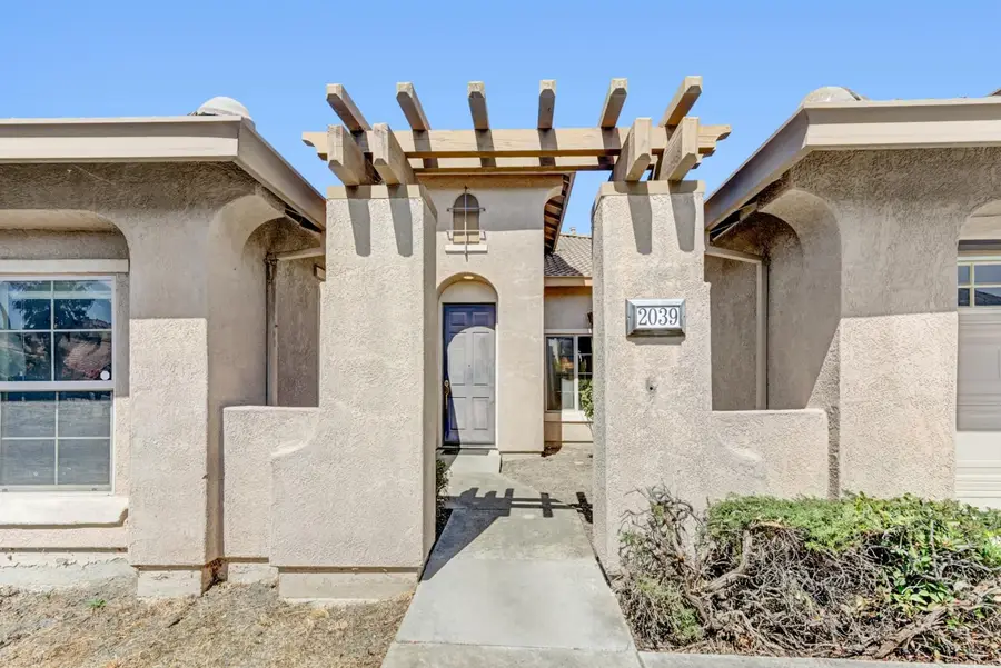 2039 Expedition Way, Sacramento, CA 95832 - #2