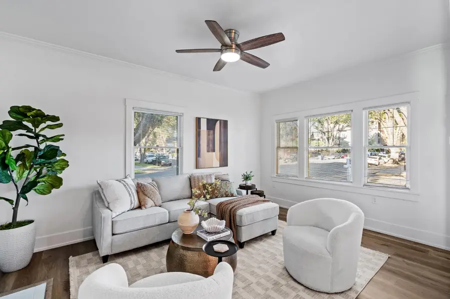 2100 9th Street, Sacramento, CA 95818 - #2