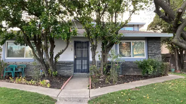 805 Carro Drive, Sacramento, CA 95825