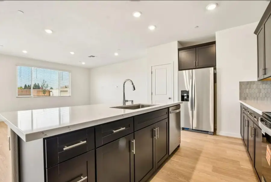 1451 Monkton Way, Sacramento, CA 95835 - #3