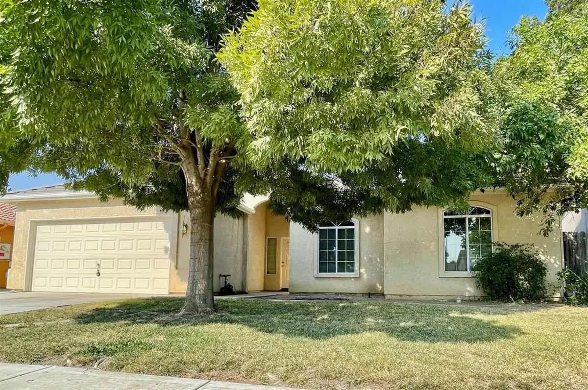 653 Stonewood Drive, Los Banos, CA 93635 - #1