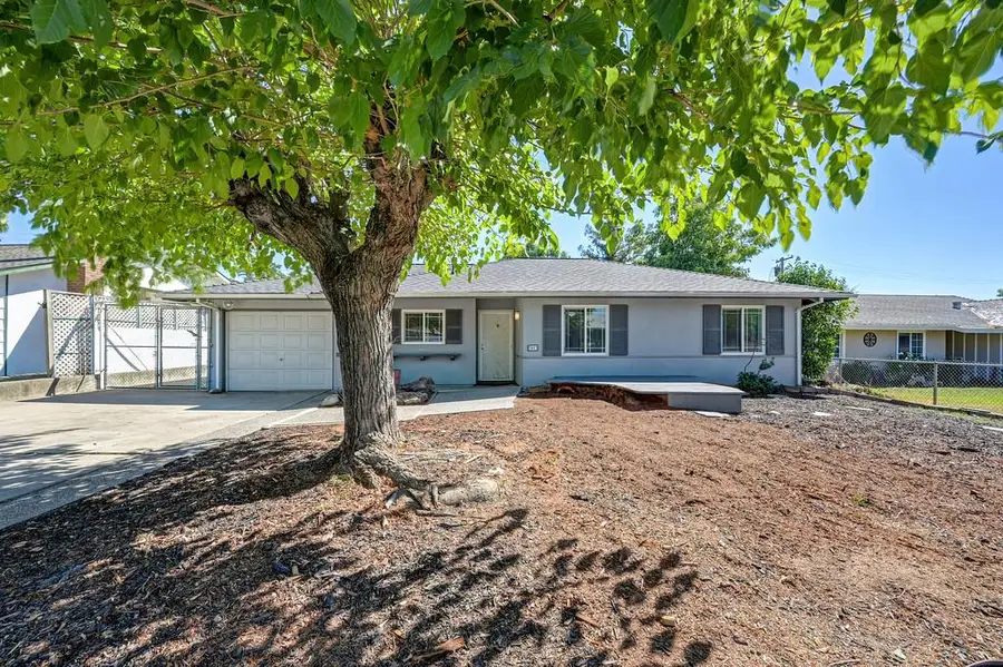 7023 Larchmont Drive, North Highlands, CA 95660 - #2
