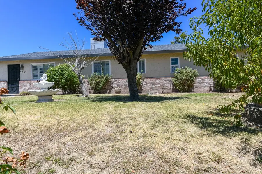 1361 Longshore Court, Sacramento, CA 95838 - #2