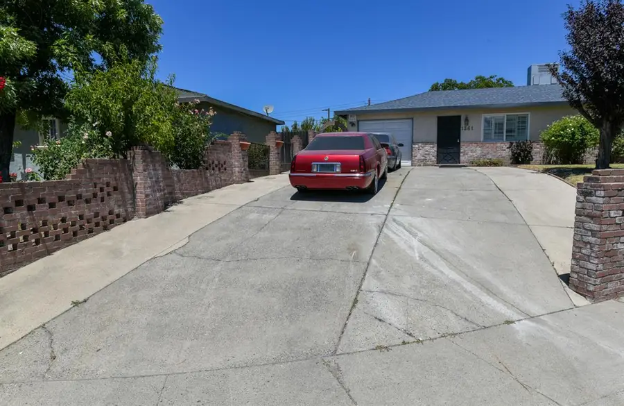 1361 Longshore Court, Sacramento, CA 95838 - #3