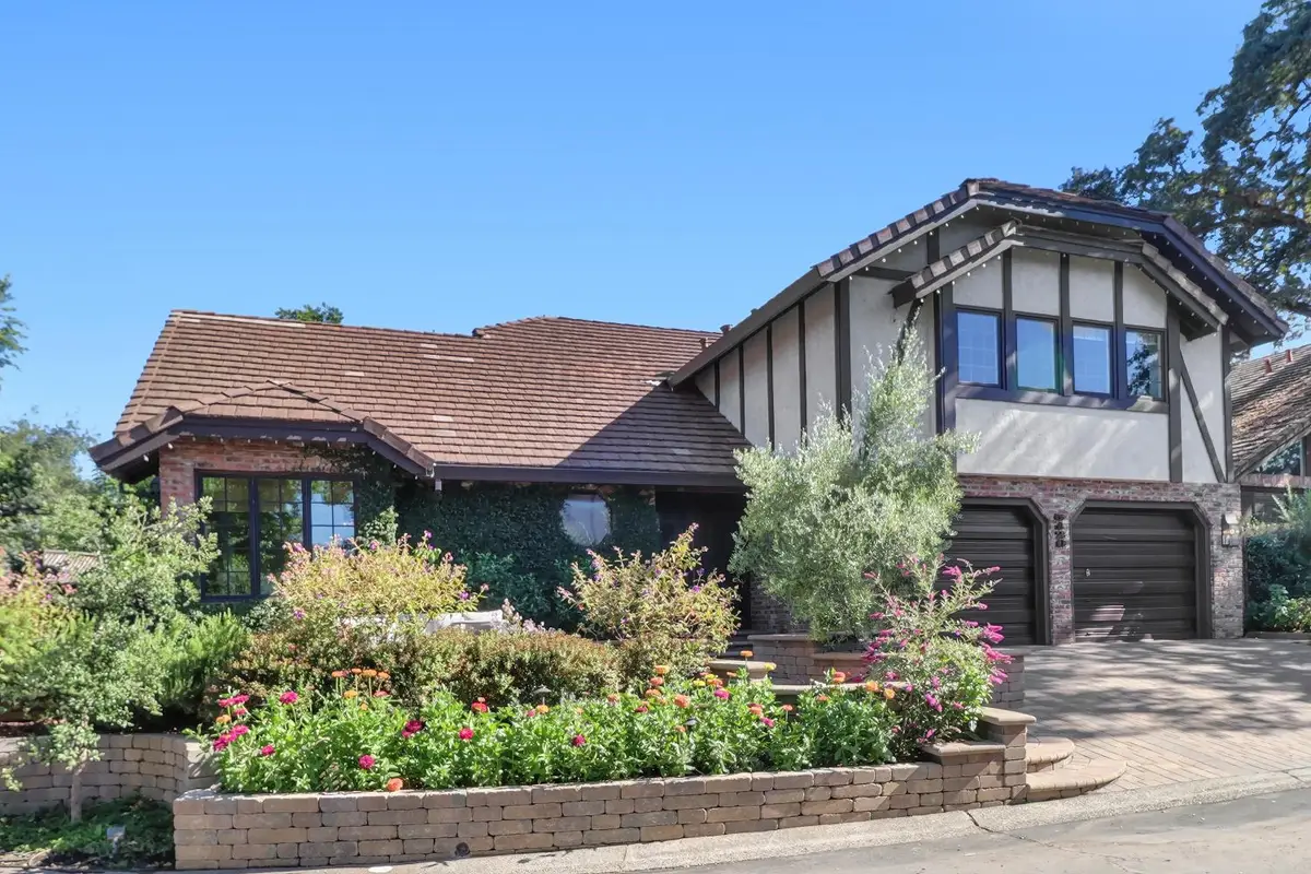 5120 N Ravine Lane, Fair Oaks, CA 95628 - #1