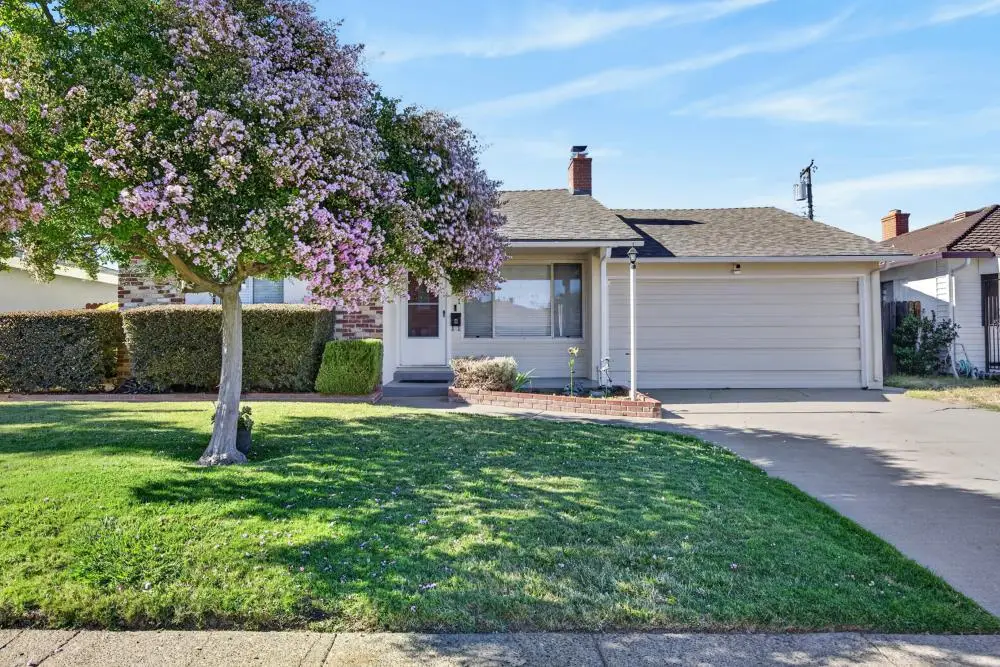 2441 39th Avenue, Sacramento, CA 95822 - #1