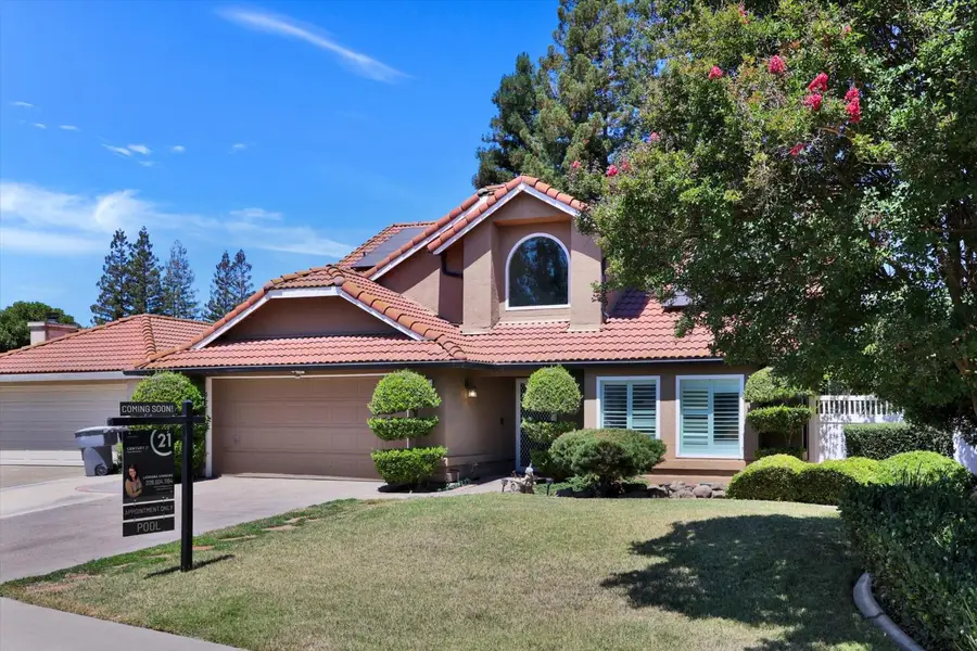 1542 E D Street, Oakdale, CA 95361 - #2