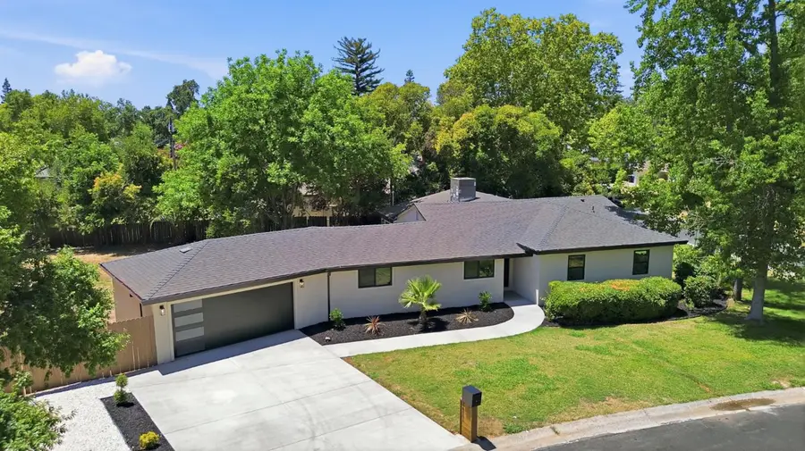 2611 Foothill Drive, Carmichael, CA 95608 - #3