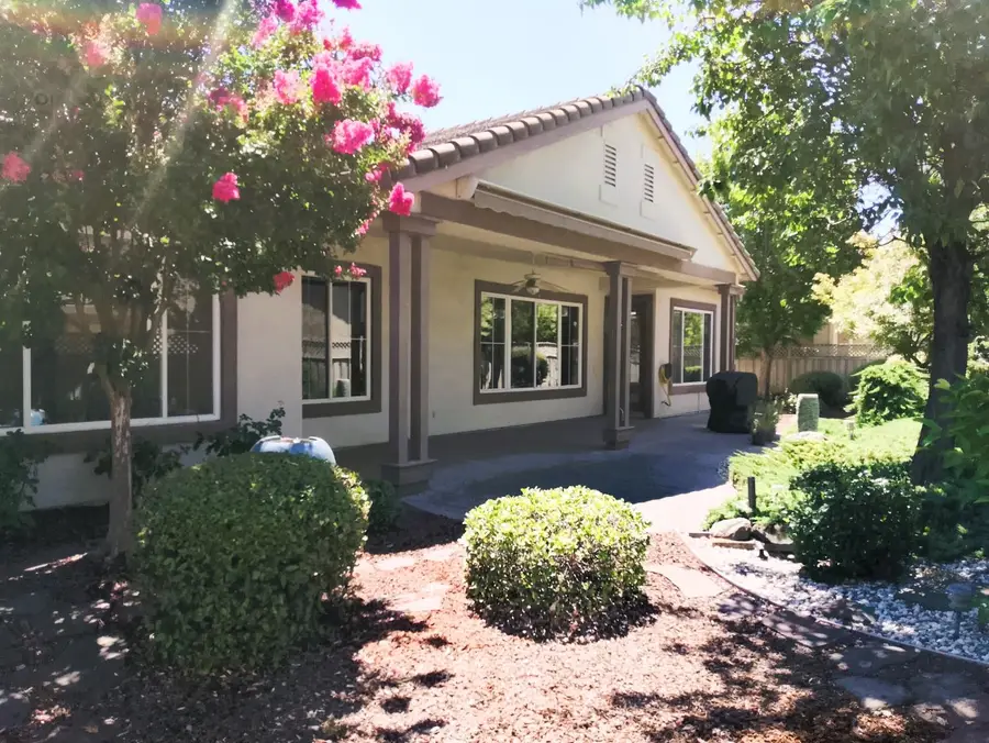 101 Homewood Court, Roseville, CA 95747 - #3