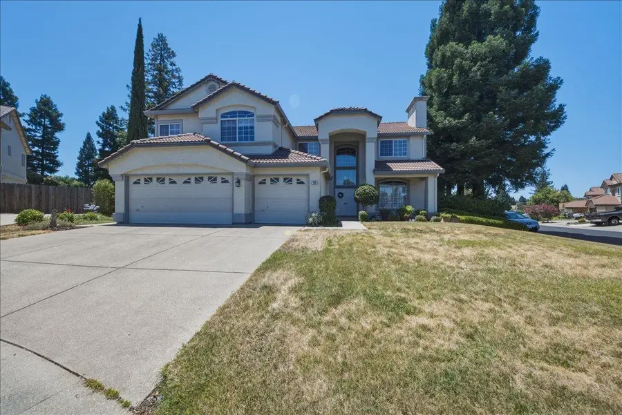 100 La Paz Court, Roseville, CA 95747 - #2