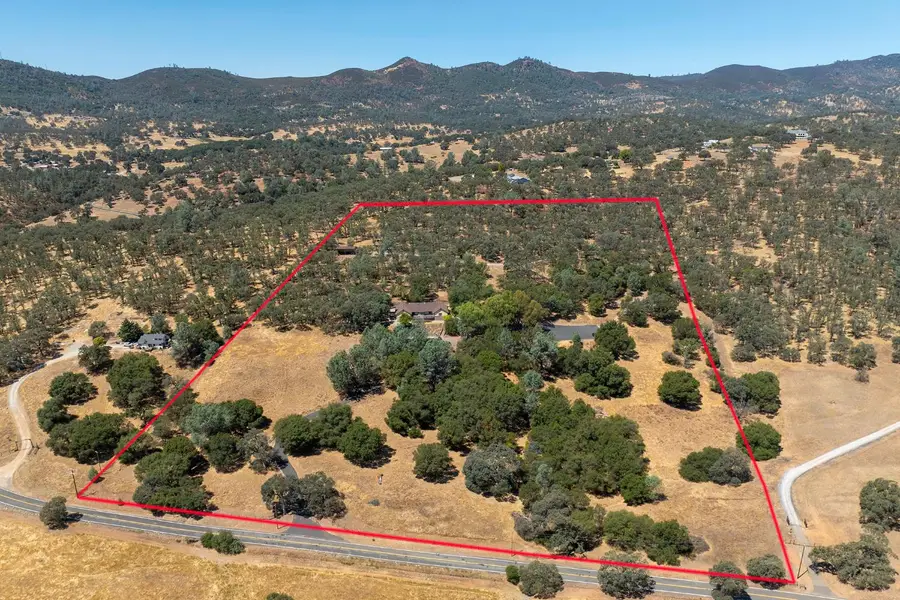 7632 Pool Station Road, Angels Camp, CA 95222 - #2