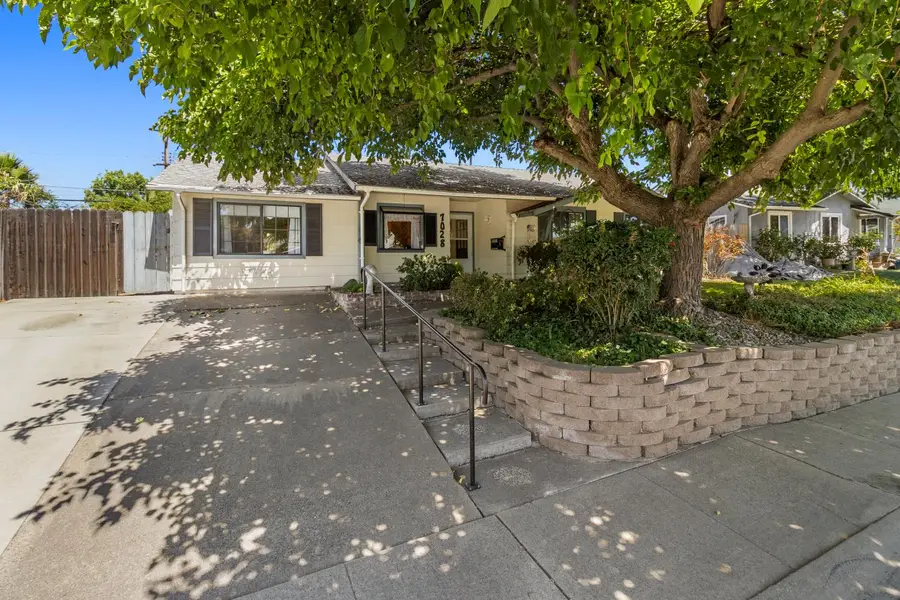 7028 Bismarck Drive, North Highlands, CA 95660 - #2