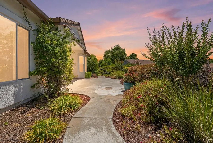 4347 Newland Heights Dr, Rocklin, CA 95765 - #3