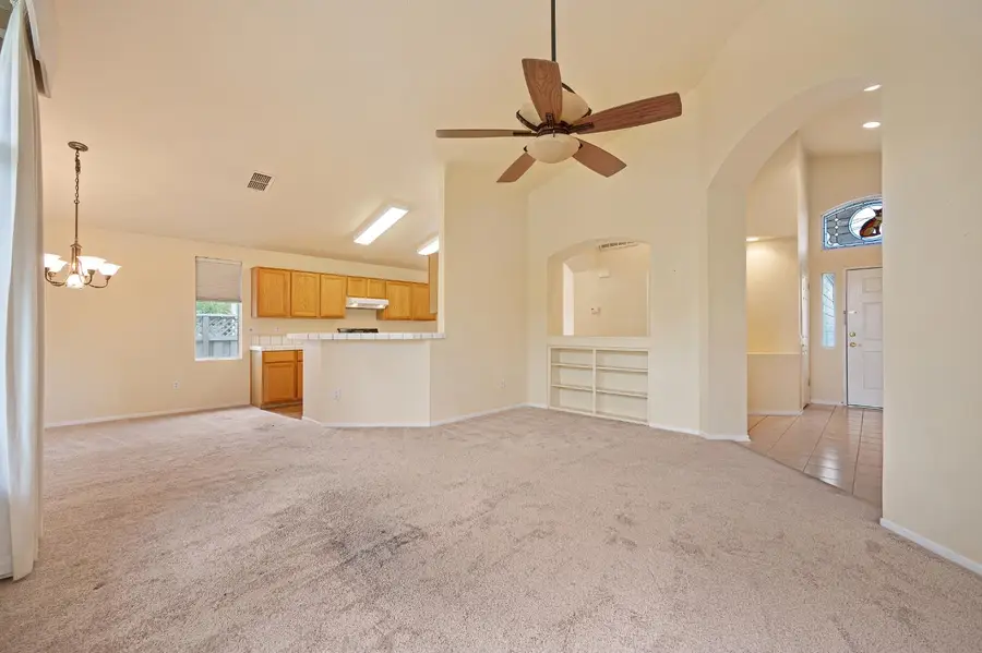 108 Pimpernel Court, Roseville, CA 95747 - #3