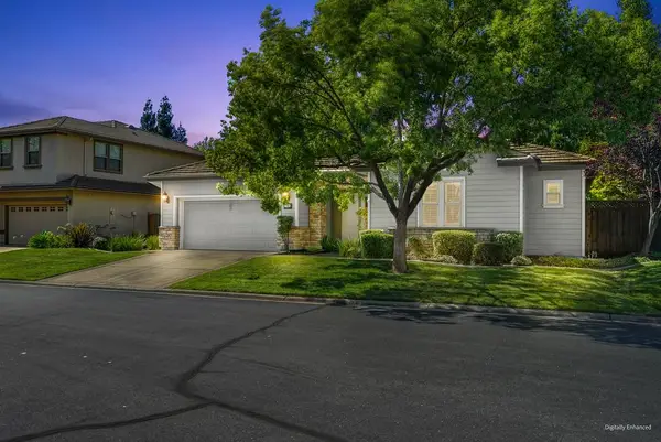 208 Soaring Hawk Place, Lincoln, CA 95648