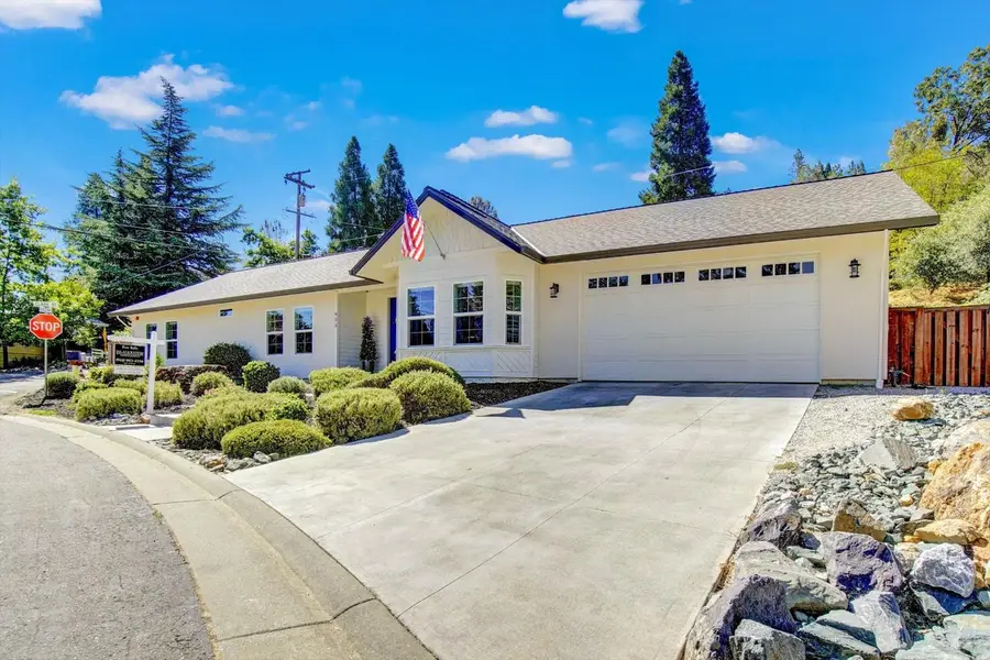 933 Monica Way, Placerville, CA 95667 - #2