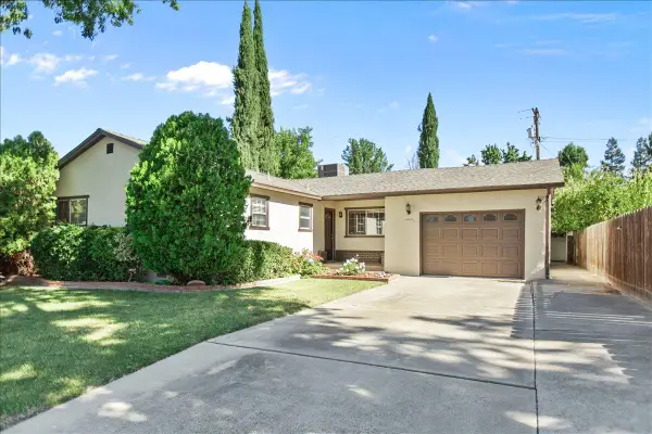 1213 Adel Street, Modesto, CA 95350