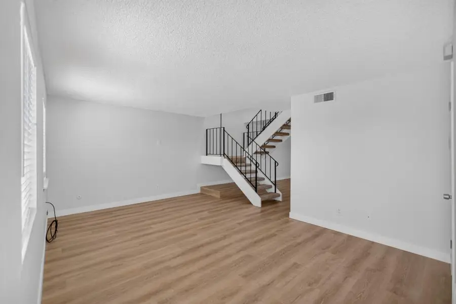 4215 Brookfield Drive, Sacramento, CA 95823 - #3