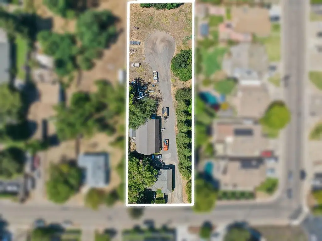 774 River Avenue, Oakdale, CA 95361 - #1
