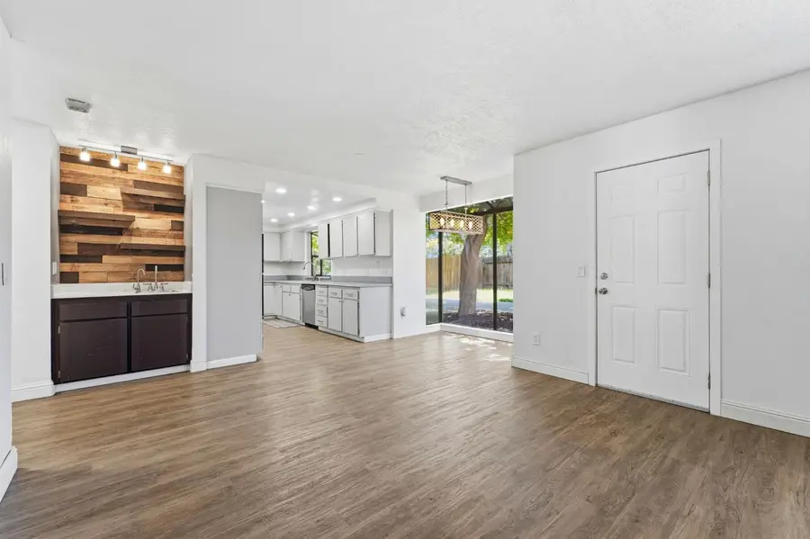 2840 Tiffany West Way, Sacramento, CA 95827 - #3