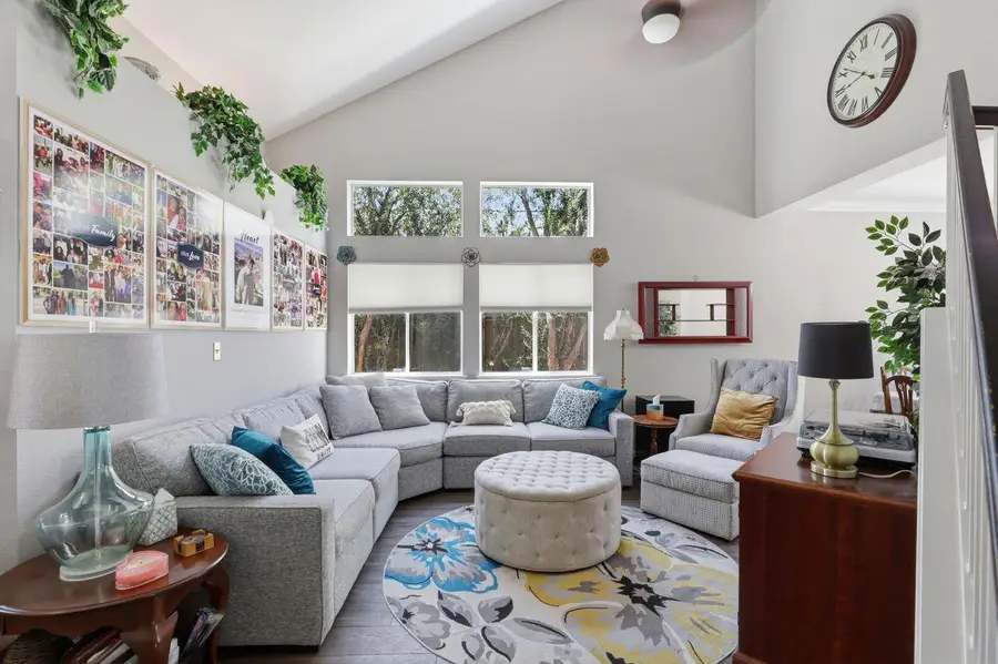 6931 Cranleigh Avenue, Sacramento, CA 95823 - #2