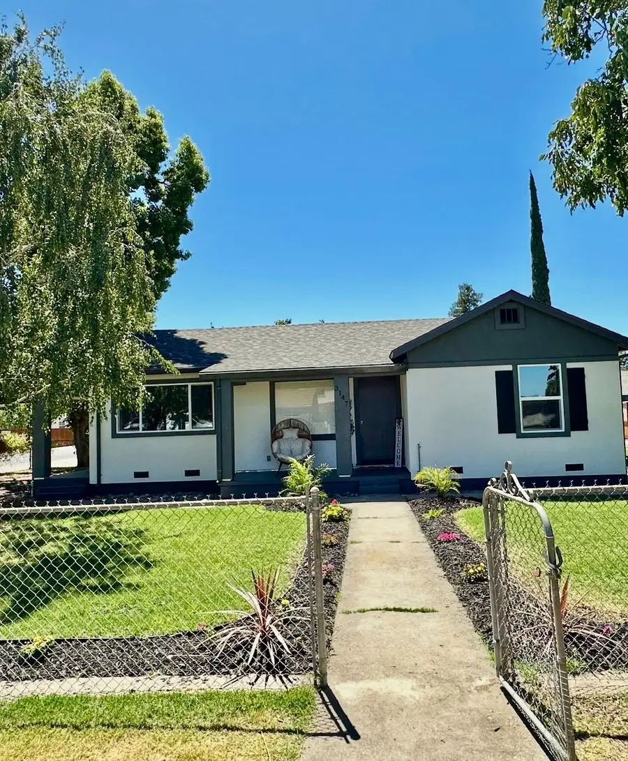 3147 N Cherryland Avenue, Stockton, CA 95215 - #2