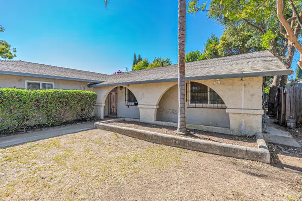 432 Gibson Road, Woodland, CA 95695