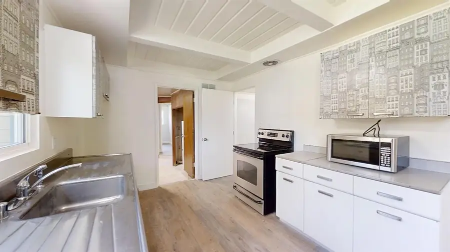 2433 Gwen Drive, Sacramento, CA 95825 - #2