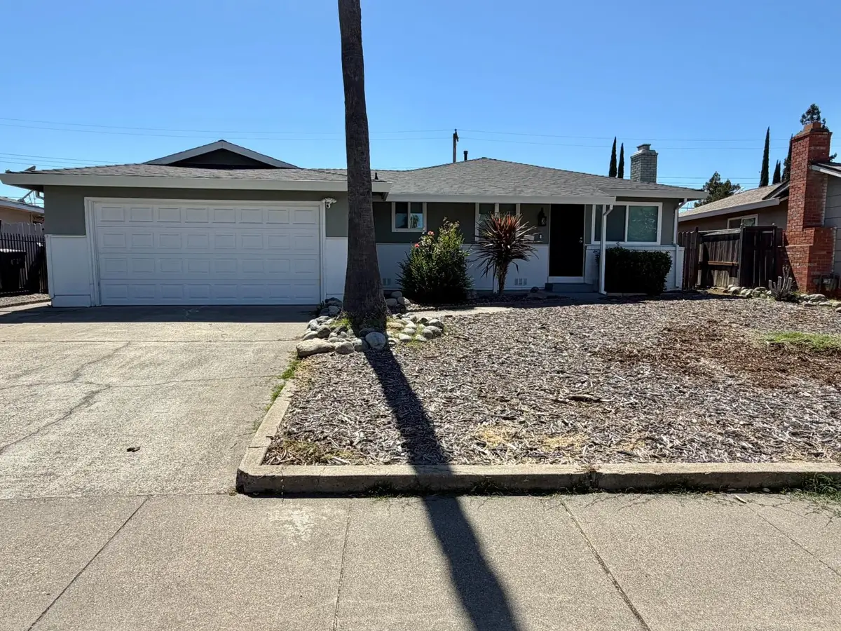 7550 Tamoshanter Way, Sacramento, CA 95822 - #1